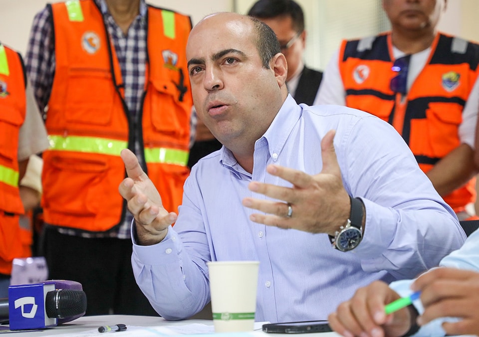 El alcalde Pedro Spadaro y gobernador regional Ciro Castillo junto a los otros alcaldes chalacos, brindaron un balance situacional sobre las intensas lluvias de los últimos días.