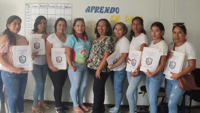 Municipalidad En Coordinación Con La UGEL Capacitan A Promotoras De Educación En La Primera Infancia