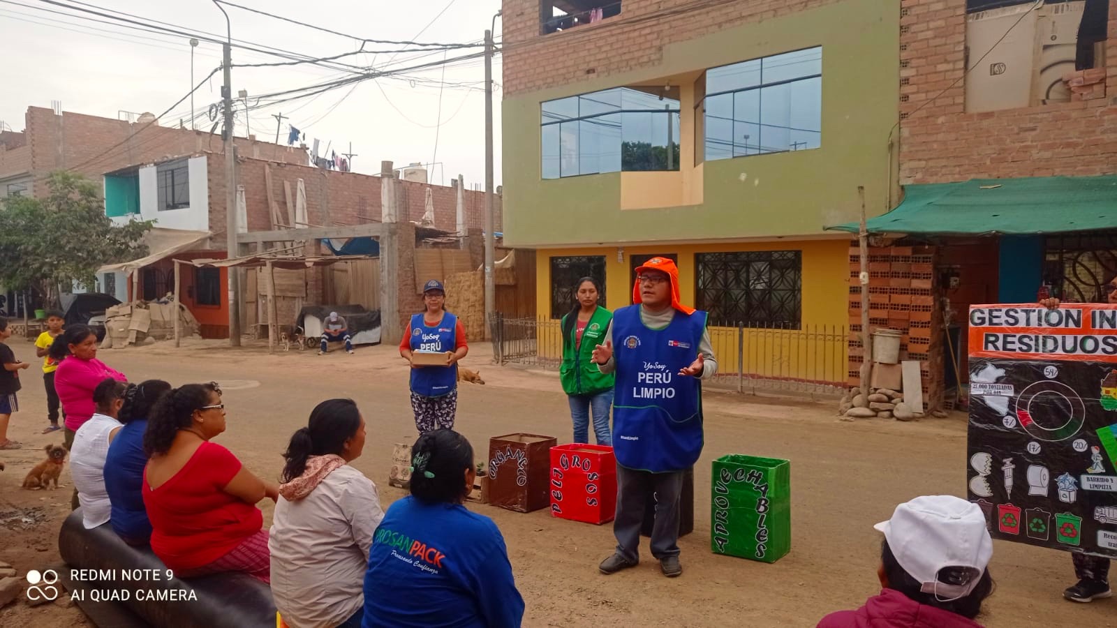 MPH realizó charla de educación ambiental a la junta vecinal del pasaje el Huarangal