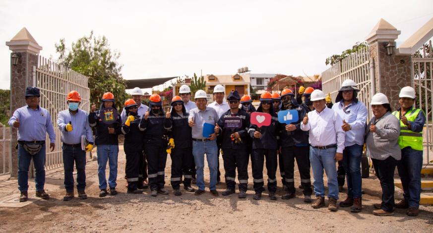 La municipalidad provincial de Mariscal Nieto anuncia el inicio de 5 obras que quedaron paralizadas desde el año pasado; el alcalde John Larry Coayla, acompañado de sus homólogos de los centros poblados de Chen chen, Los Ángeles y San Francisco visitaron cada una de estas obras verificando el primer día de reinicio.