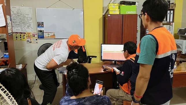 Personal municipal realizó registro de damnificados por huaico para hacer llegar apoyo humanitario 