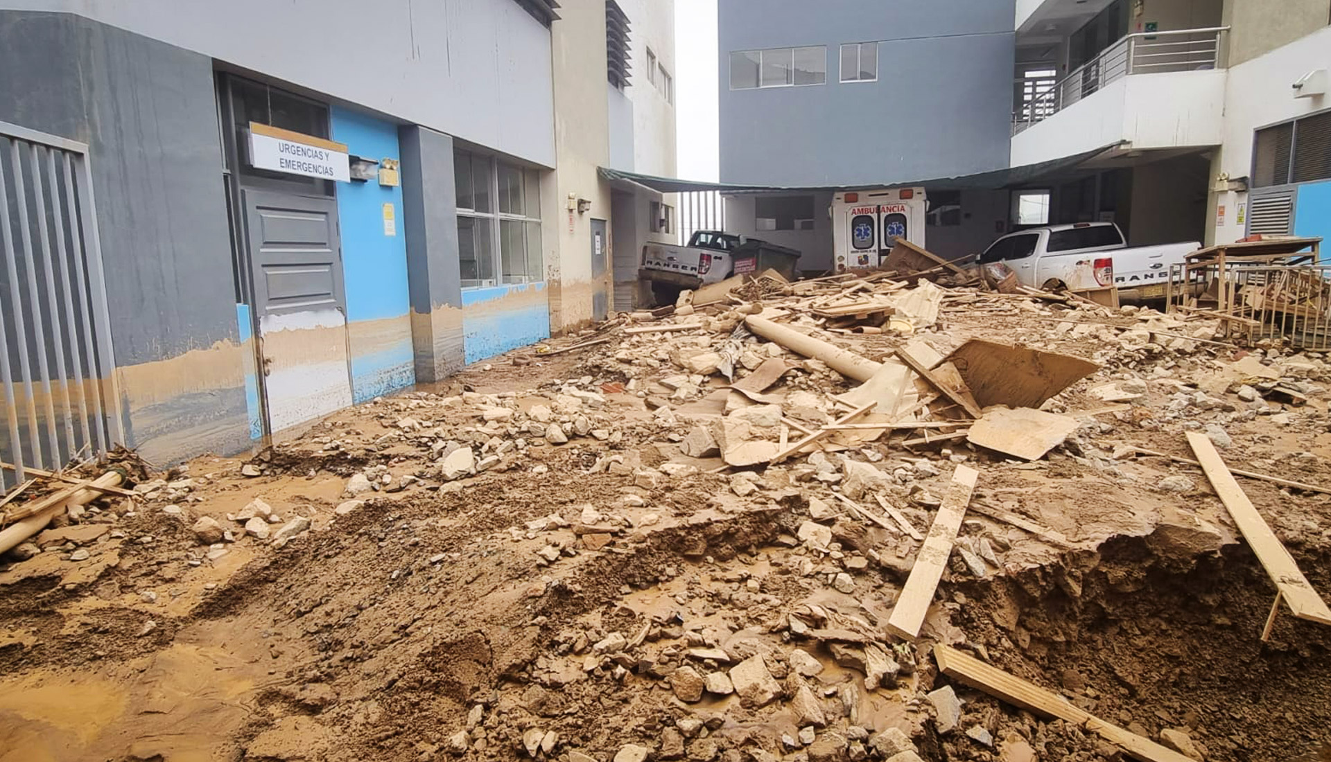 Intervienen en la rehabilitación del Centro de Salud “El Valle” en Huarochirí