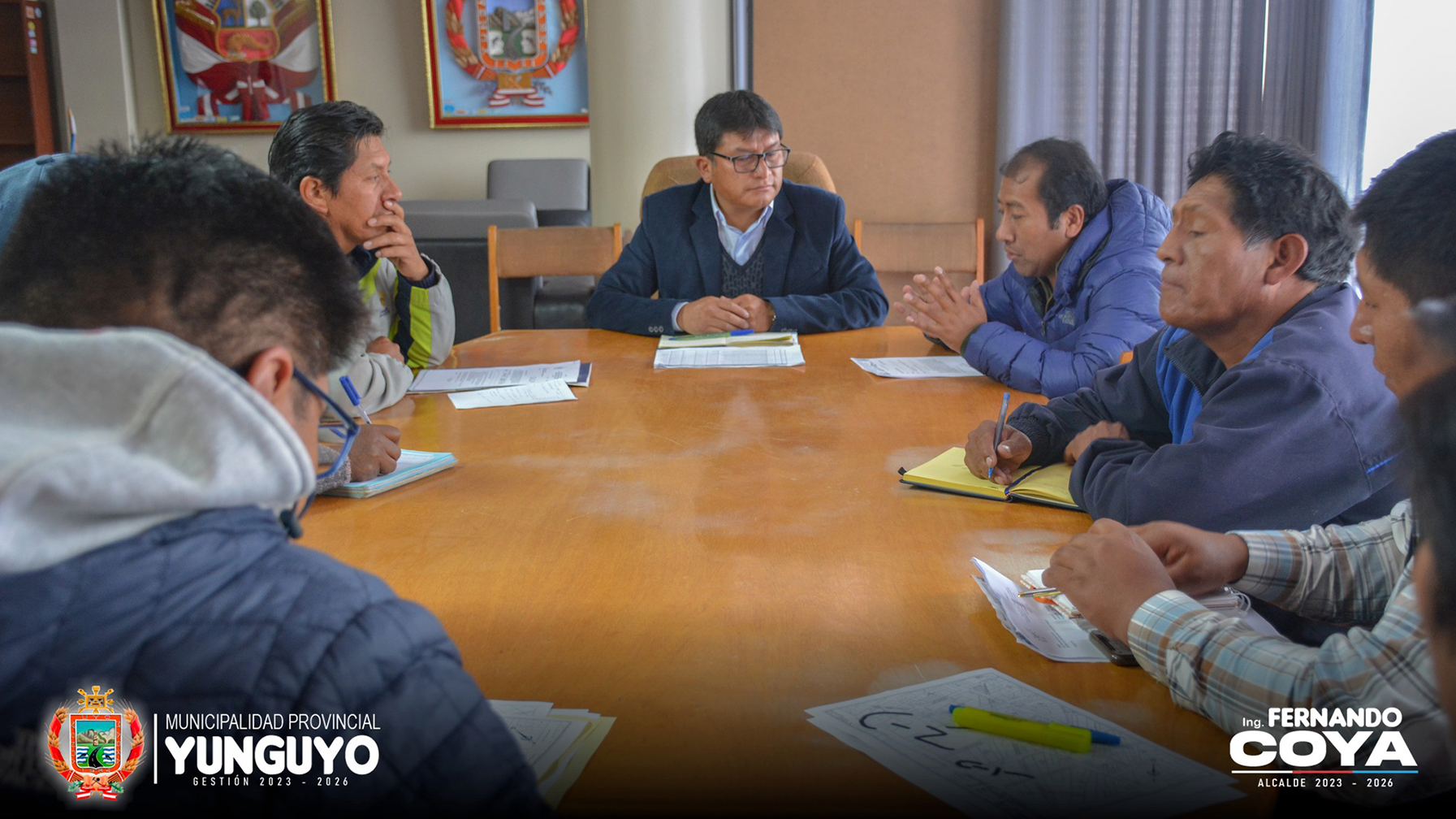 Alcalde Provincial se reunió con la Central de Barrios de Yunguyo para encaminar Proyectos