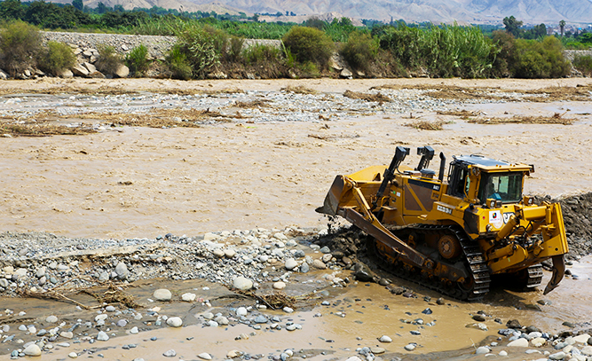 Huaral: Intensifican trabajos de limpieza y encauzamiento del río Chancay