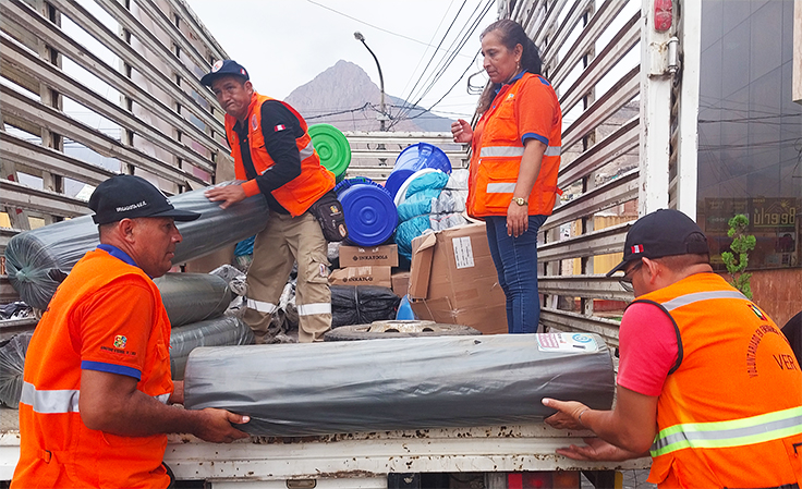 Sayán recibe nueva ayuda humanitaria trasladada por el Gore Lima