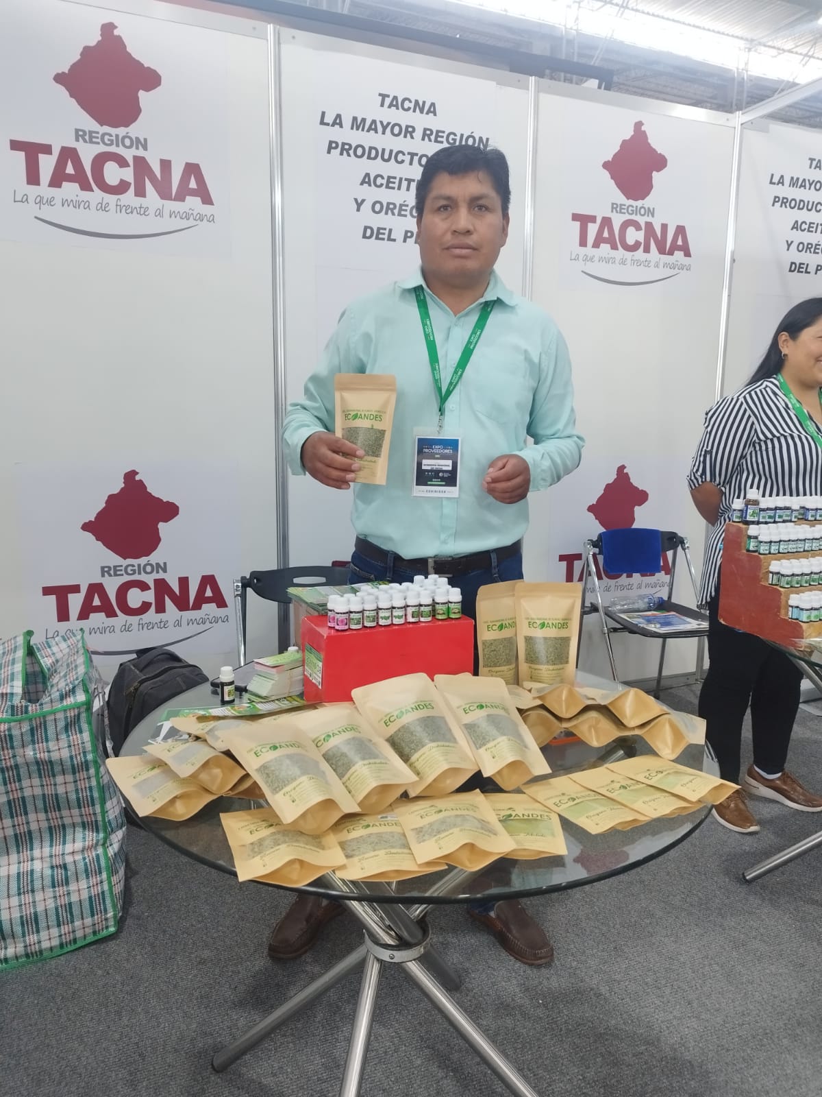 Productores de orégano y aceituna tacneña participan en la EXPO PROVEEDORES PERÚ 2023