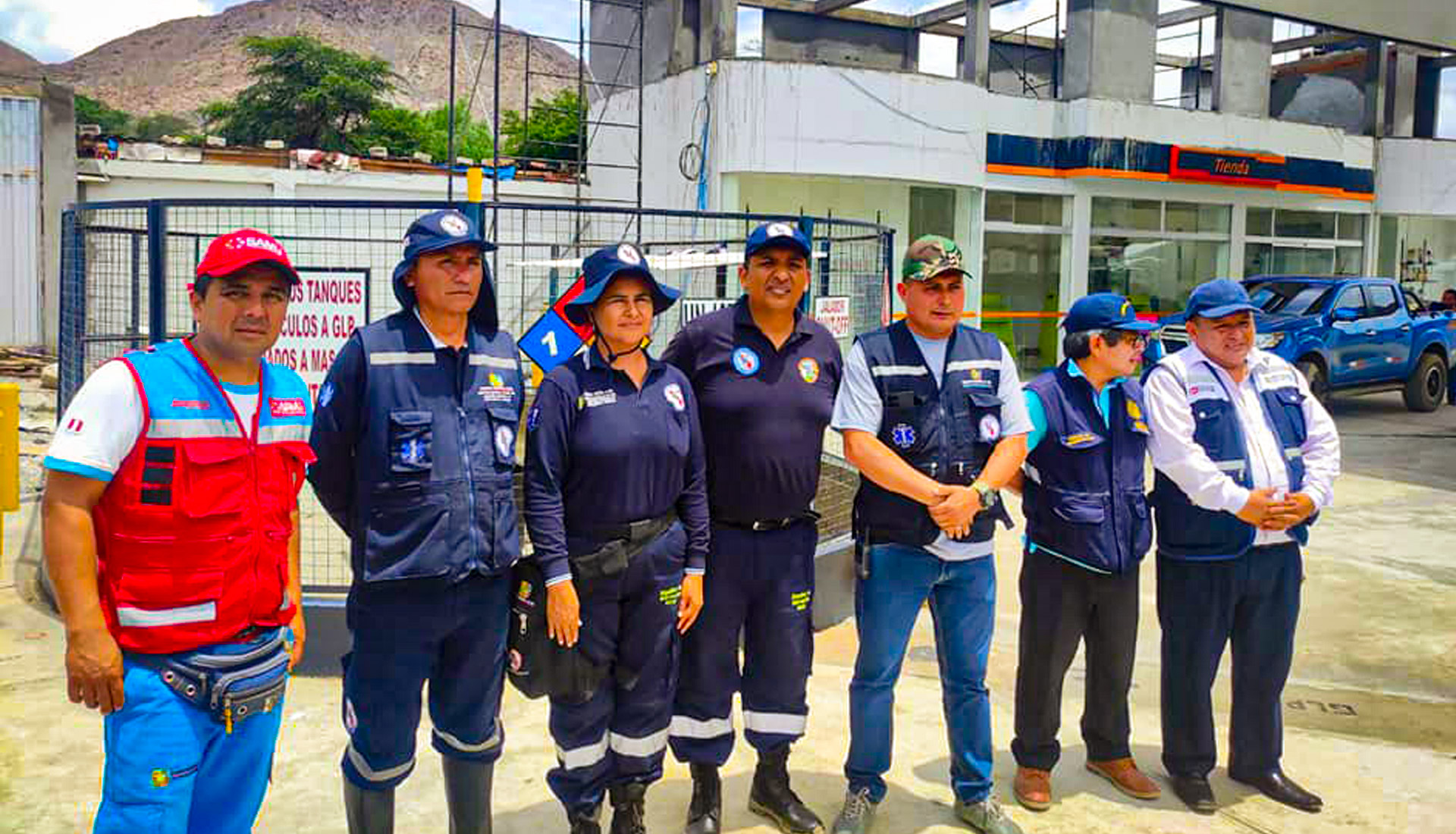 Brigadistas del sector salud rescatan a víctimas afectadas por huaicos En Barranca y Cajatambo