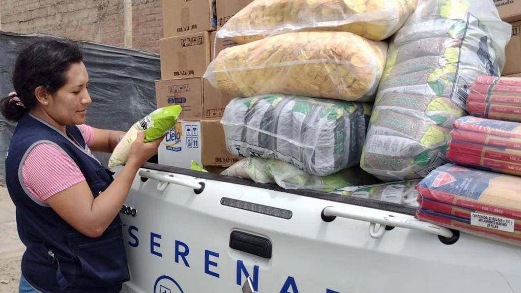 Diris Lima norte: Minsa atiende a más de 30 familias afectadas por desborde de río Chillón