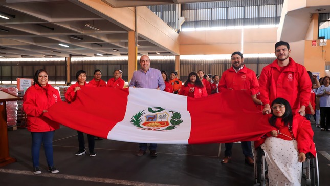 El alcalde Pedro Spadaro, fue convocado por la presidenta Dina Boluarte, para el lanzamiento de la cruzada cívica "Con Punche Perú Solidario: Actuemos Juntos"