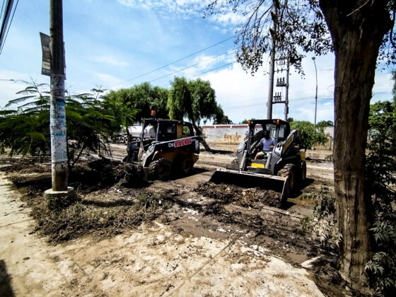GORE La Libertad limpia zona crítica en la Av. Jesús de Nazareth