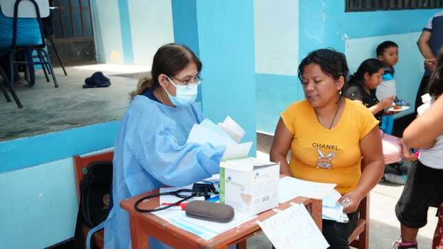 800 damnificados por emergencia reciben atención médica gratuita