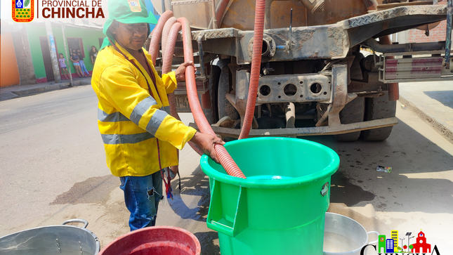 Los vecinos de estos sectores, mostraron su agradecimiento a la autoridad edil, ya que, no cuentan con este servicio hace más de una semana, se esta poniendo toda nuestra logística al servicio de la población, donde realizamos la entrega de agua desde las 06:00 A.M hasta altas horas de la noche, para abastecer de manera constante a distintos puntos de la provincia y dónde exhortamos a la empresa de agua Semapach a tomar todas la medidas y acciones pertinentes para poder brindar este vital líquido a la población, teniendo en cuenta la magnitud de la falta de agua potable en toda la provincia.