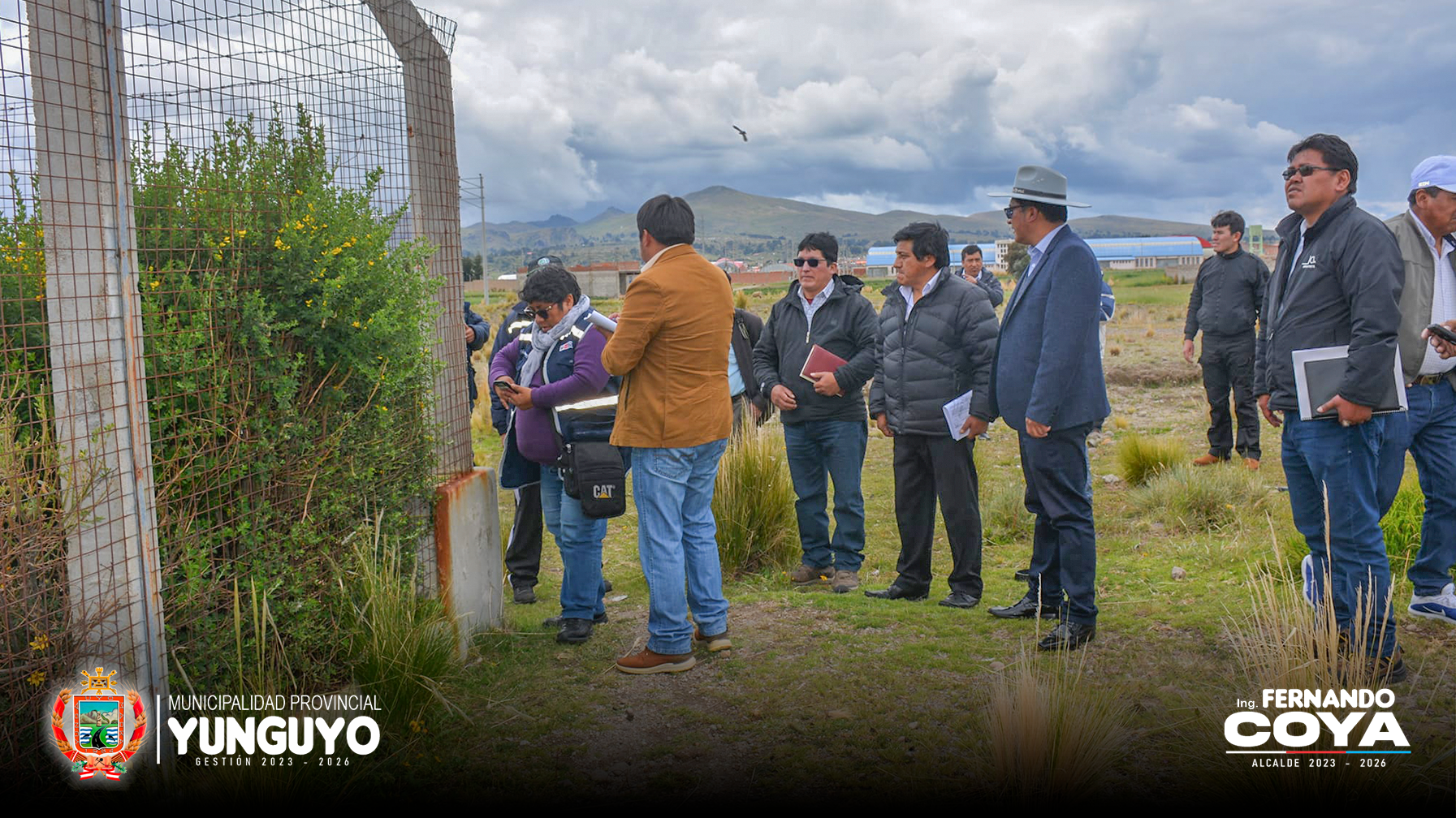 GOBERNADOR REGIONAL Y REPRESENTANTES DE PRONIS REALIZARON VISITA A TERRENO DONDE SE CONSTRUIRÁ NUEVO HOSPITAL DE YUNGUYO