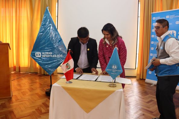 Firman Convenio de Cooperación Interinstitucional