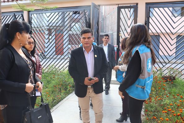 EL ALCALDE DE LA MUNICIPALIDAD DE ANDRÉS AVELINO CÁCERES DORREGARAY, VISITA LAS INSTALACIONES DE ALDEAS INFANTILES SOS DE AYACUCHO.