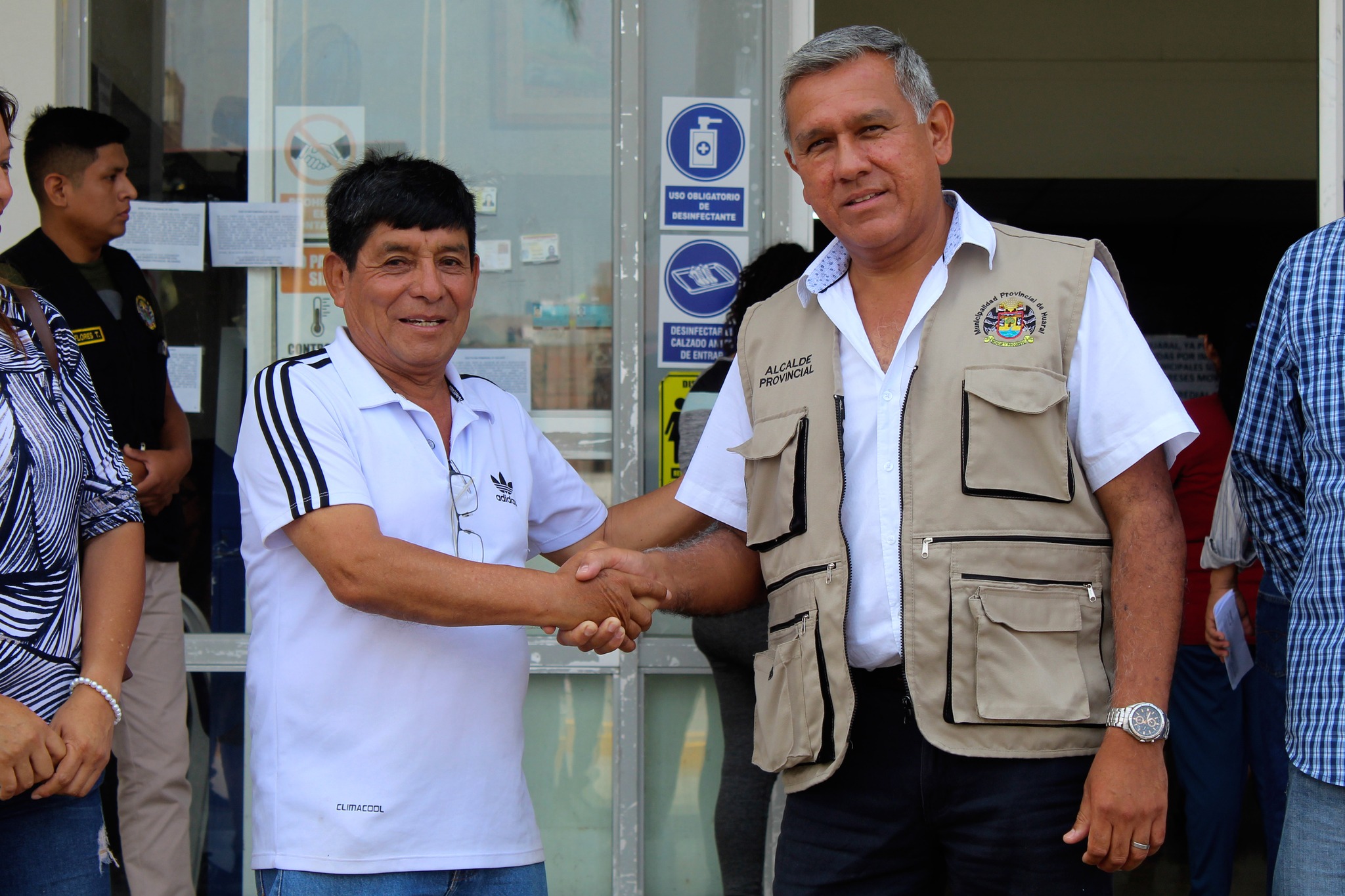 Maquinarias fueron destinadas para desarrollar trabajos de limpieza por huaicos al distrito de Lampián y Sumbilca