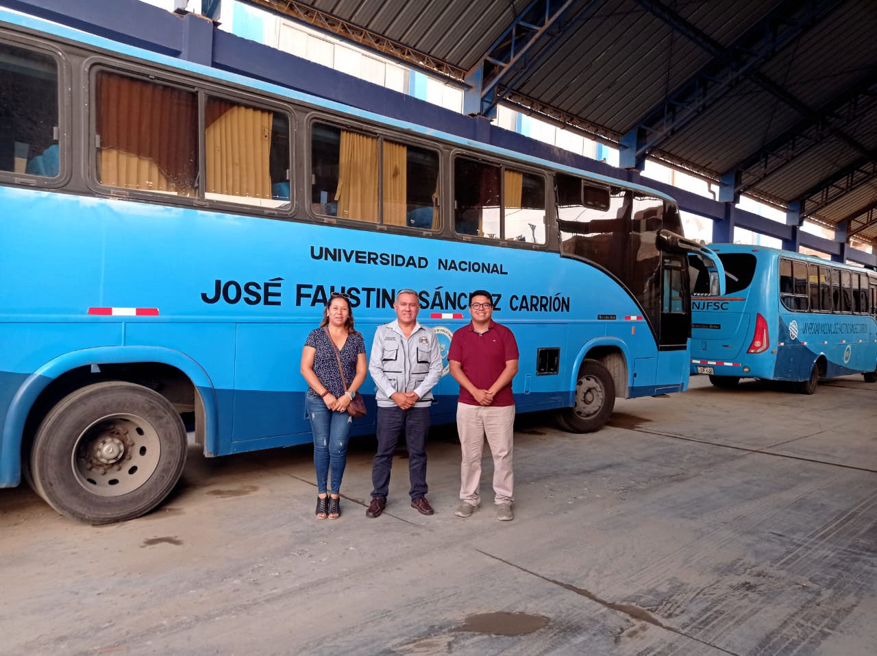 Alcalde de Huaral se reúne con vicerrector de la UNJFSC para próximos convenios de academia preuniversitaria y servicio de buses