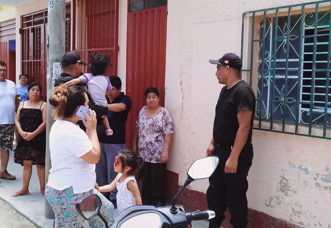 Efectivos de serenazgo ubican a menor de edad que deambulaba por prolongación Grau y fue entregado a su familiar