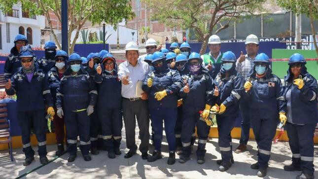 El alcalde provincial de Mariscal Nieto, John Larry Coayla realizó este lunes una supervisión al inicio de trabajos de mantenimiento en diferentes zonas de Moquegua.