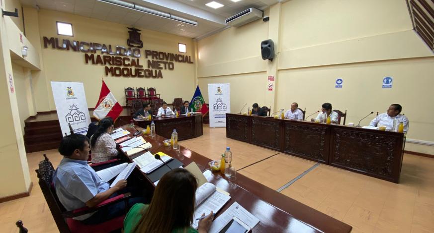 Por mayoría, el Concejo Provincial de Mariscal Nieto aprobó autorizar al alcalde John Larry Coayla suscribir acuerdos de cooperación interinstitucional con tres distintas instituciones.