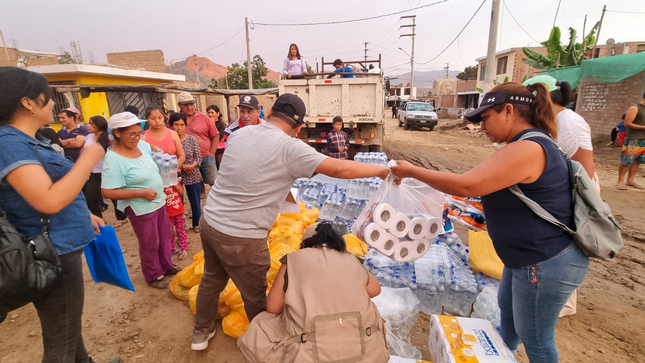 Apoyo humanitario recaudado por la MPH y el Comité de Damas Solidarias también llegó a Huayán 