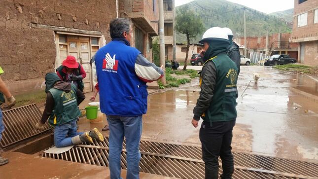 Comisionado supervisa desastres