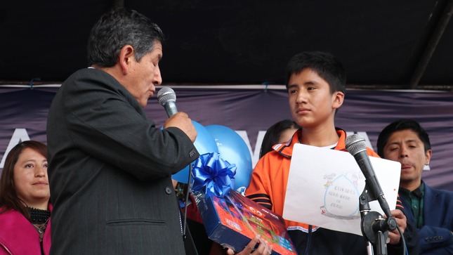 Con motivo de la celebración por el Día Mundial del Agua, la Municipalidad de Huancayo en coordinación con EPS Sedam, desarrolló una feria informativa y concurso de dibujos