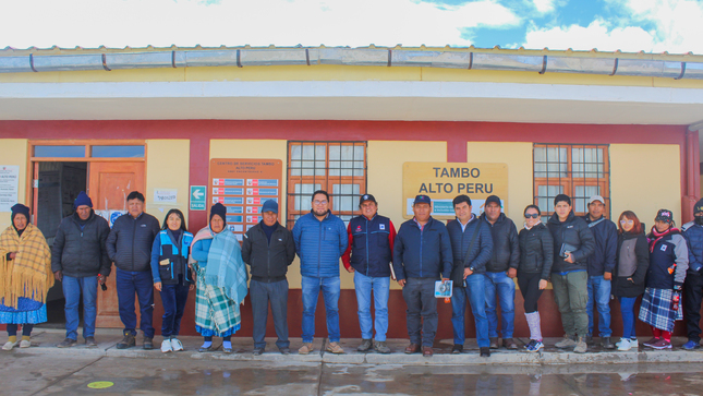 Inician mesa de diálogo con comuneros de Alto Perú