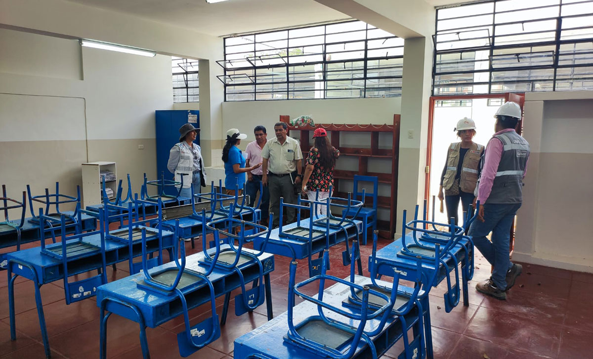 Entregamos espacios temporales para la comunidad educativa de la IE 1124 José Martí en La Victoria
