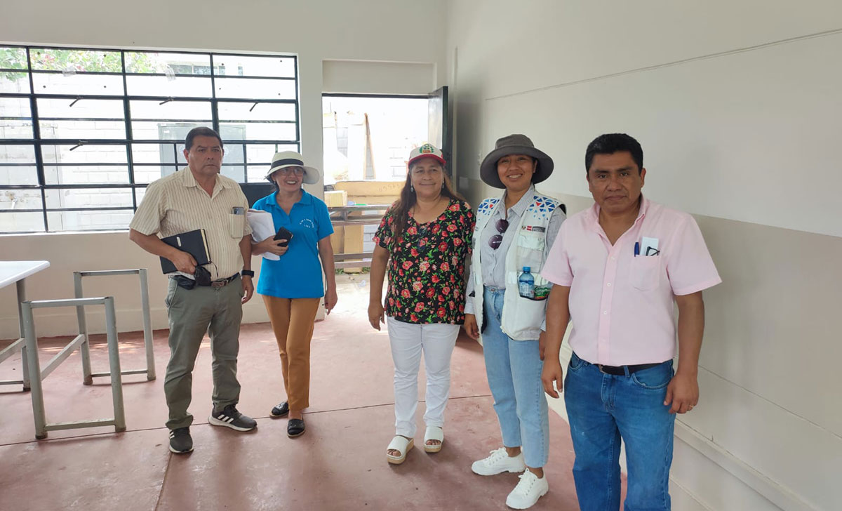 Entregamos espacios temporales para la comunidad educativa de la IE 1124 José Martí en La Victoria