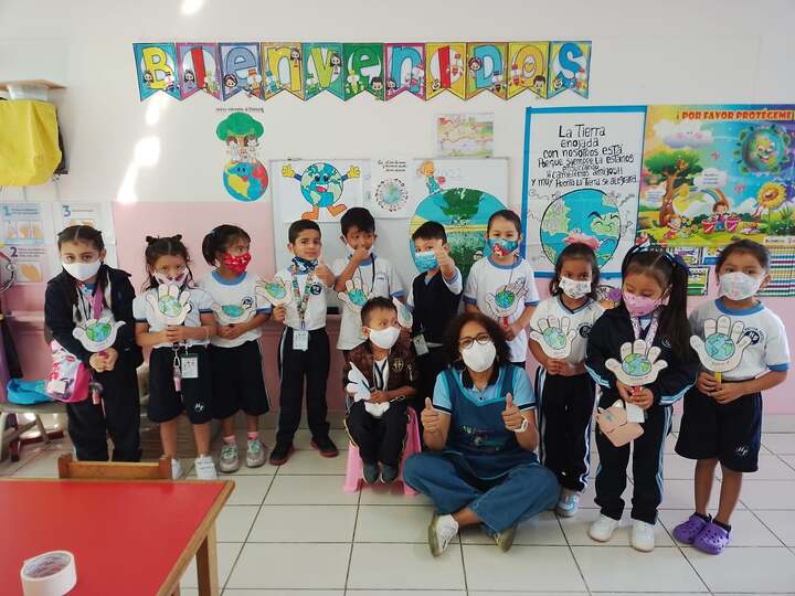 Creando biohuertos como estrategia para mejorar los espacios ecológicos en la ie 7099 héctor pretell carbonell de sjm