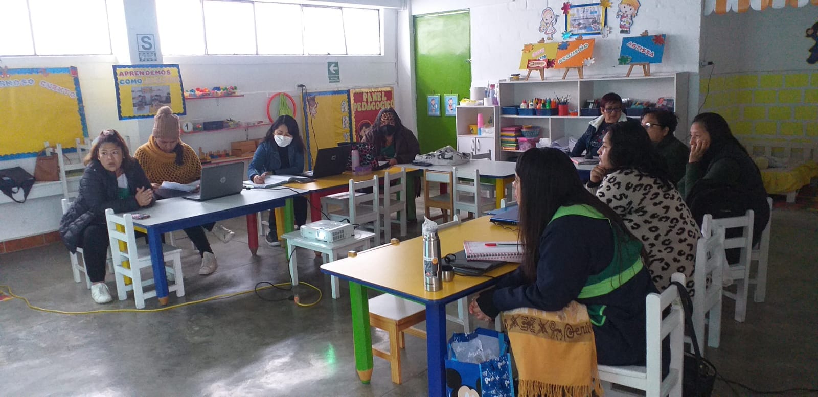 Jornada de reflexión desarrollaron docentes de la iei virgen de lourdes de villa maría del triunfo
