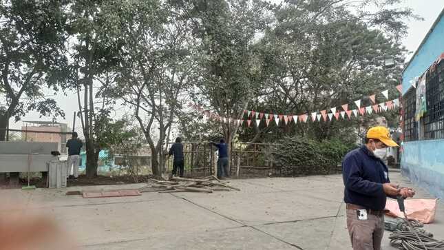 Jornada de trabajo de limpieza y acondicionamiento de espacios saludables en la ie 6151 san luis gonzaga de sjm