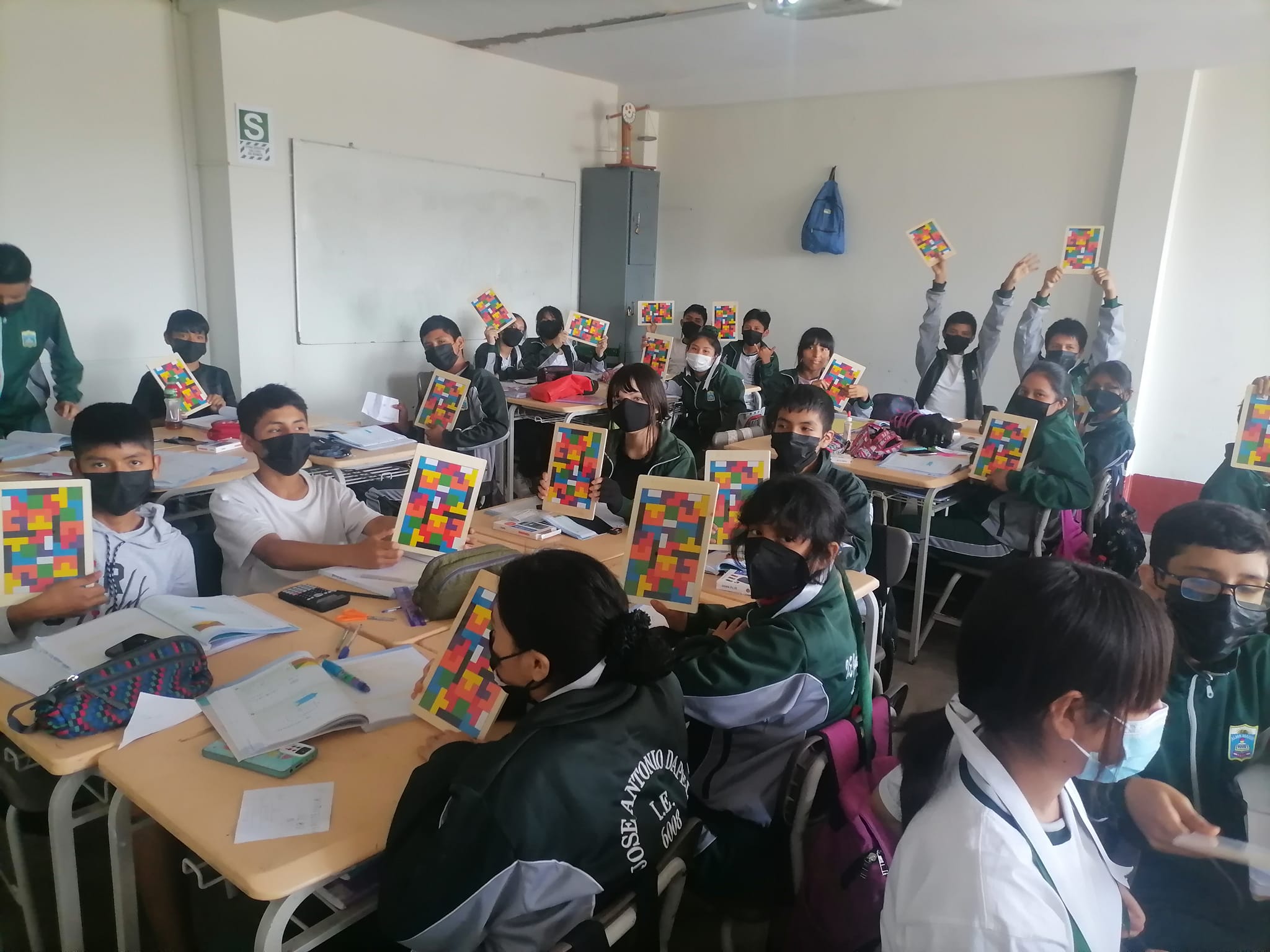 Fortalecen la comunidad de aprendizaje del área de matemática en la ie 6008 josé antonio dapelo de lurín