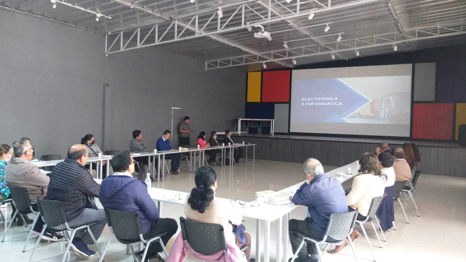 Xiv asistencia técnica pedagógica a directores de cetpro público y de convenio