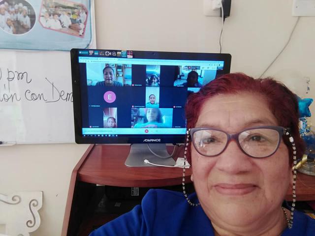 Ie 6027 rudy echegaray de punta negra avanza con aula digital de telefónica