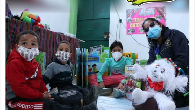 Local comunal urb. pachacamac – ves acoge estudiantes de aprendo en comunidad de red 19