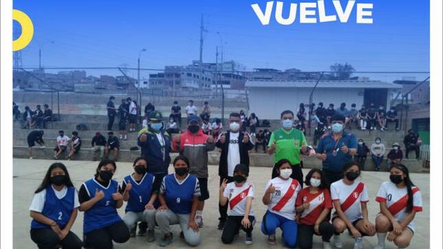 La promo vuelve en la ie 6093 crnel juan valer sandoval de vmt