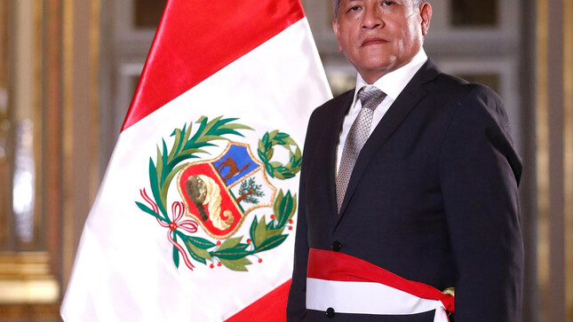 Rosendo leoncio serna román nuevo titular del ministerio de educación