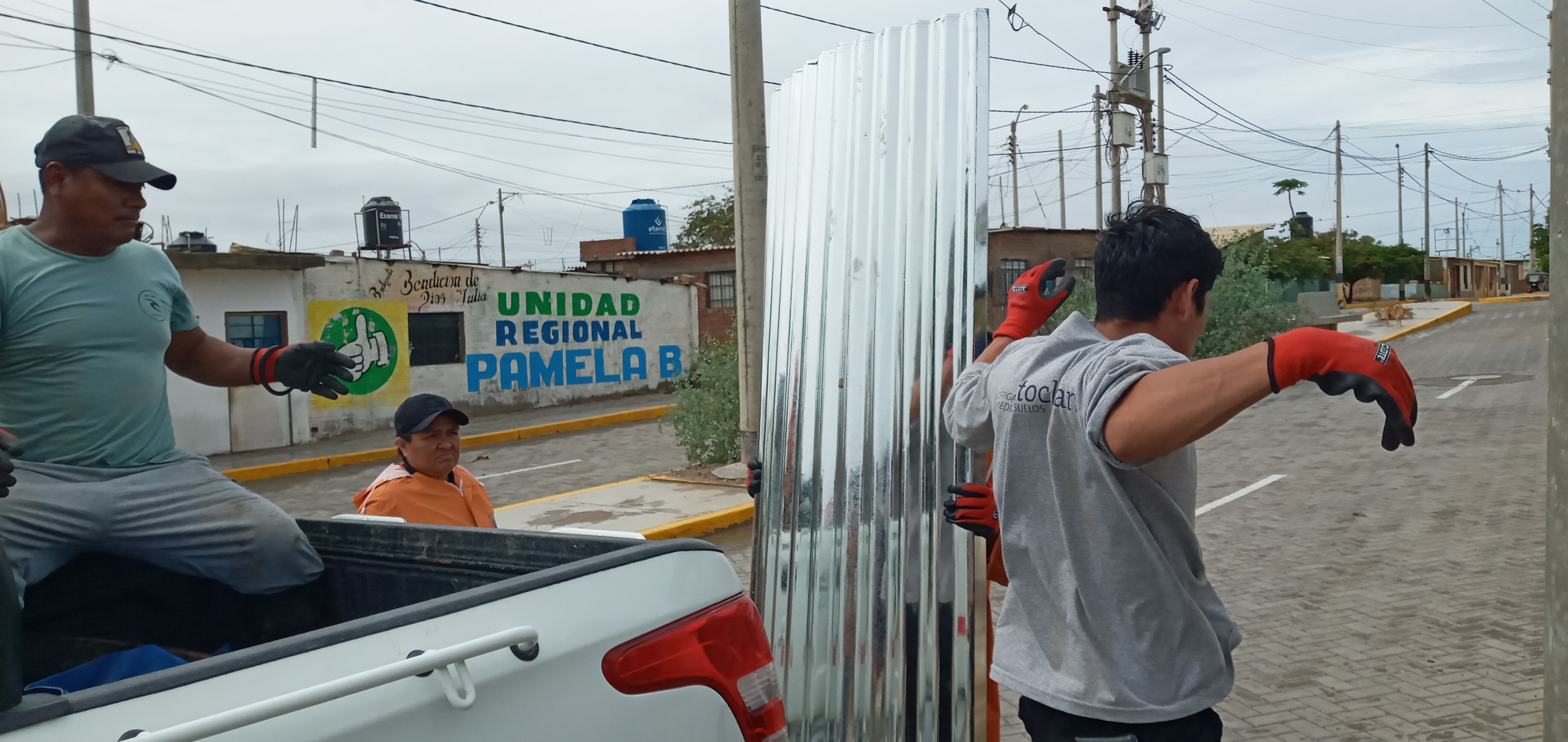 Ayuda Humanitaria a hogares afectados por fuertes lluvias