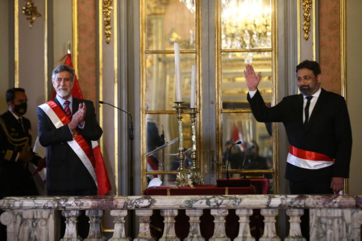 Ricardo cuenca asume el cargo de ministro de educación
