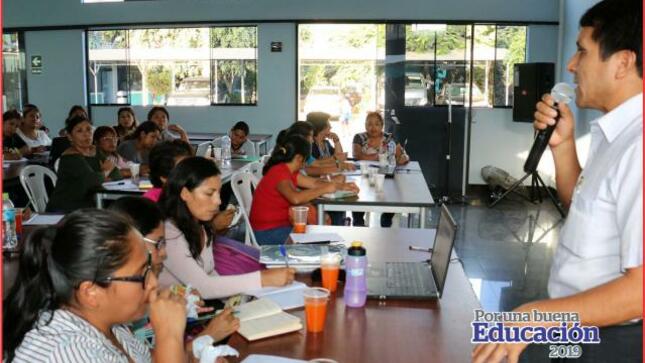 Capacitación a coordinadoras de iiee de conversión