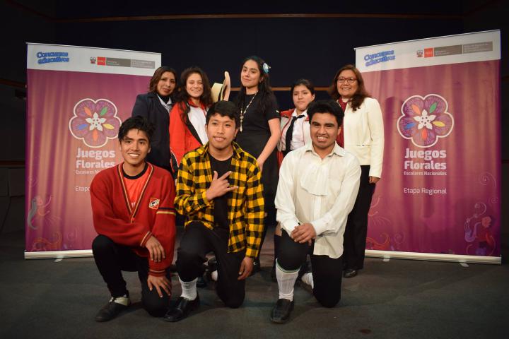 Inauguraron los juegos florales escolares - etapa drelm