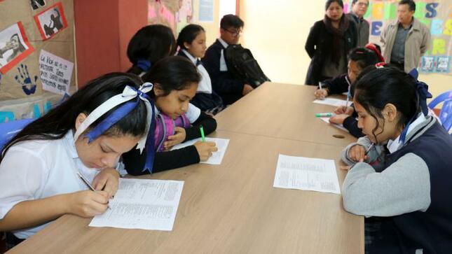 No a la violencia contra la mujer opinan lideres estudiantiles de ie 7093