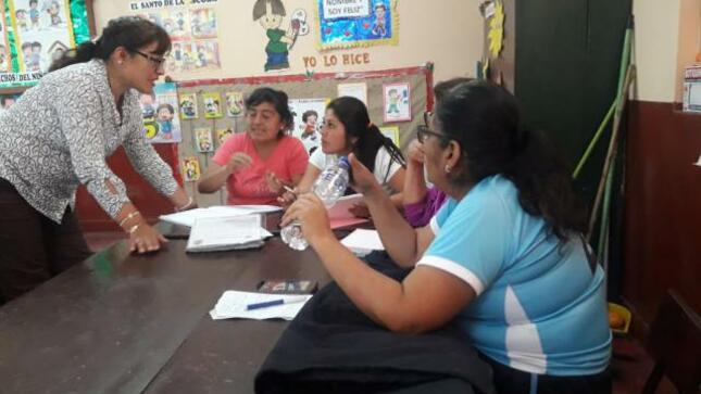 Taller de “fortalecimiento de competencias para la implementación del currículo nacional”