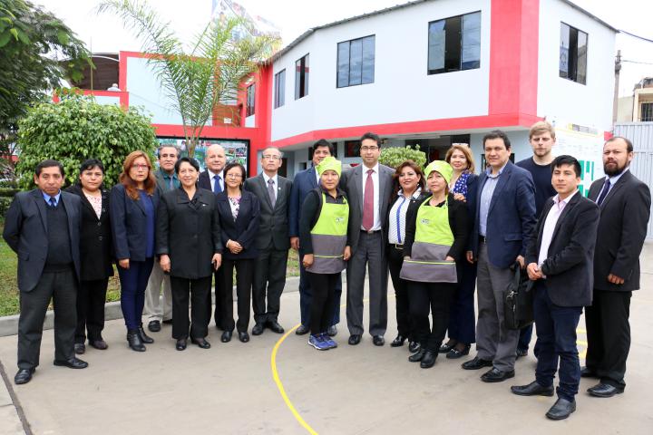 Formando jóvenes emprendedores de cetpros en ugel 01