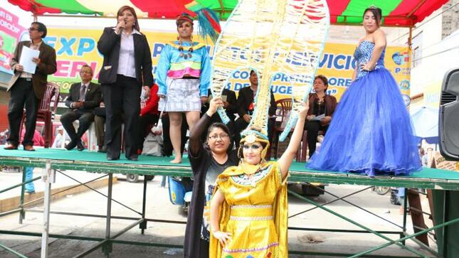 Expoferia de cetpros de sjm y vmt culmino con desfile de modas