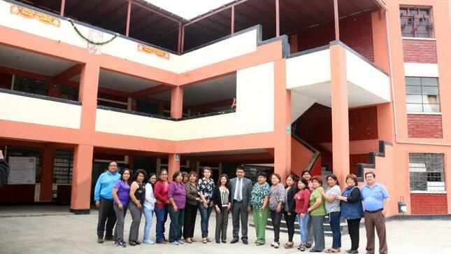 Orientaciones para finalización de año escolar en ie 6154 marko jara de lurin