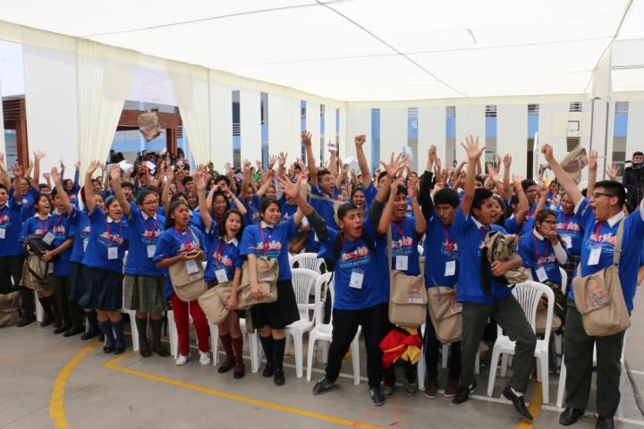 Lideres estudiantiles de ugel 01 destacaron en congreso