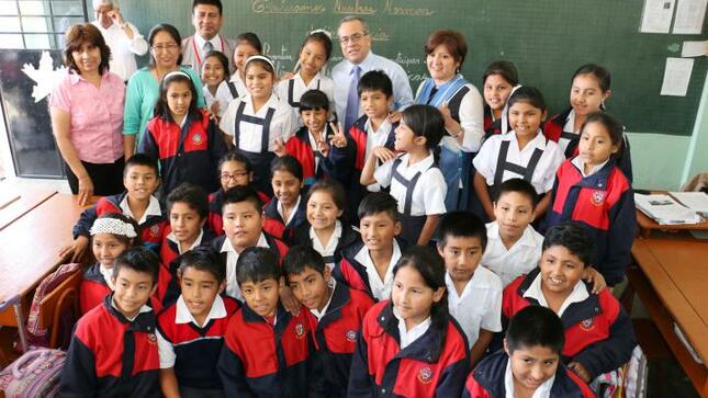Ministro de educación supervisa ie fe y alegría 24 vmt